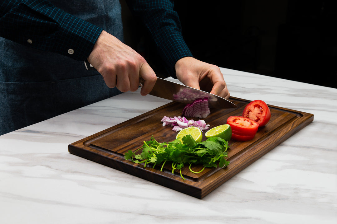 Edge Grain Walnut Cutting Board with Juice Groove (17 x 11 x .75 Inches)